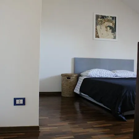 Battle Apartamento Turín